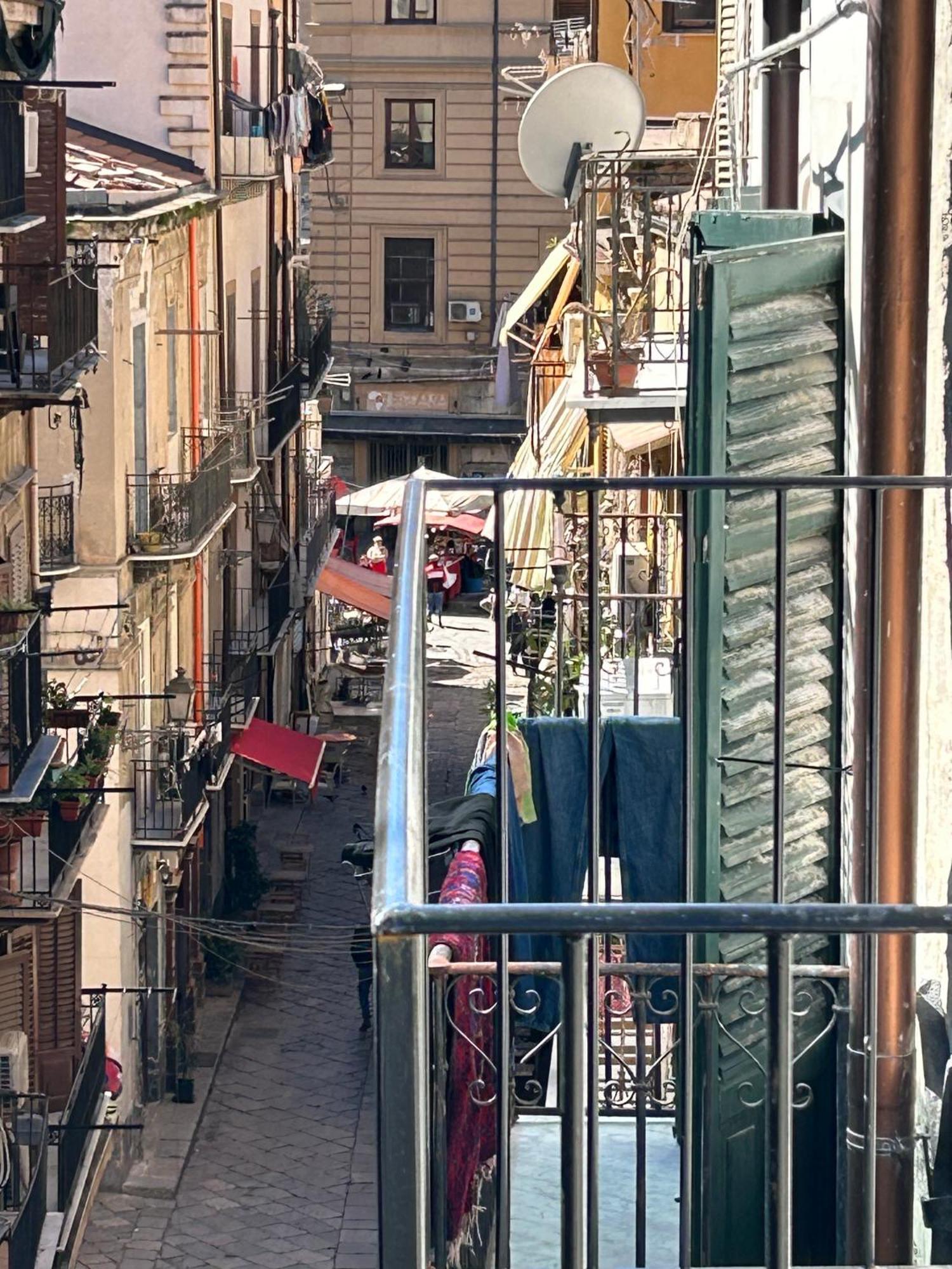 Argenteria5 Holiday Rooms Palermo Esterno foto